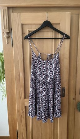 ab 1.- Kleid women'secret Gr. M 100% Viskose Kleidli Sommer