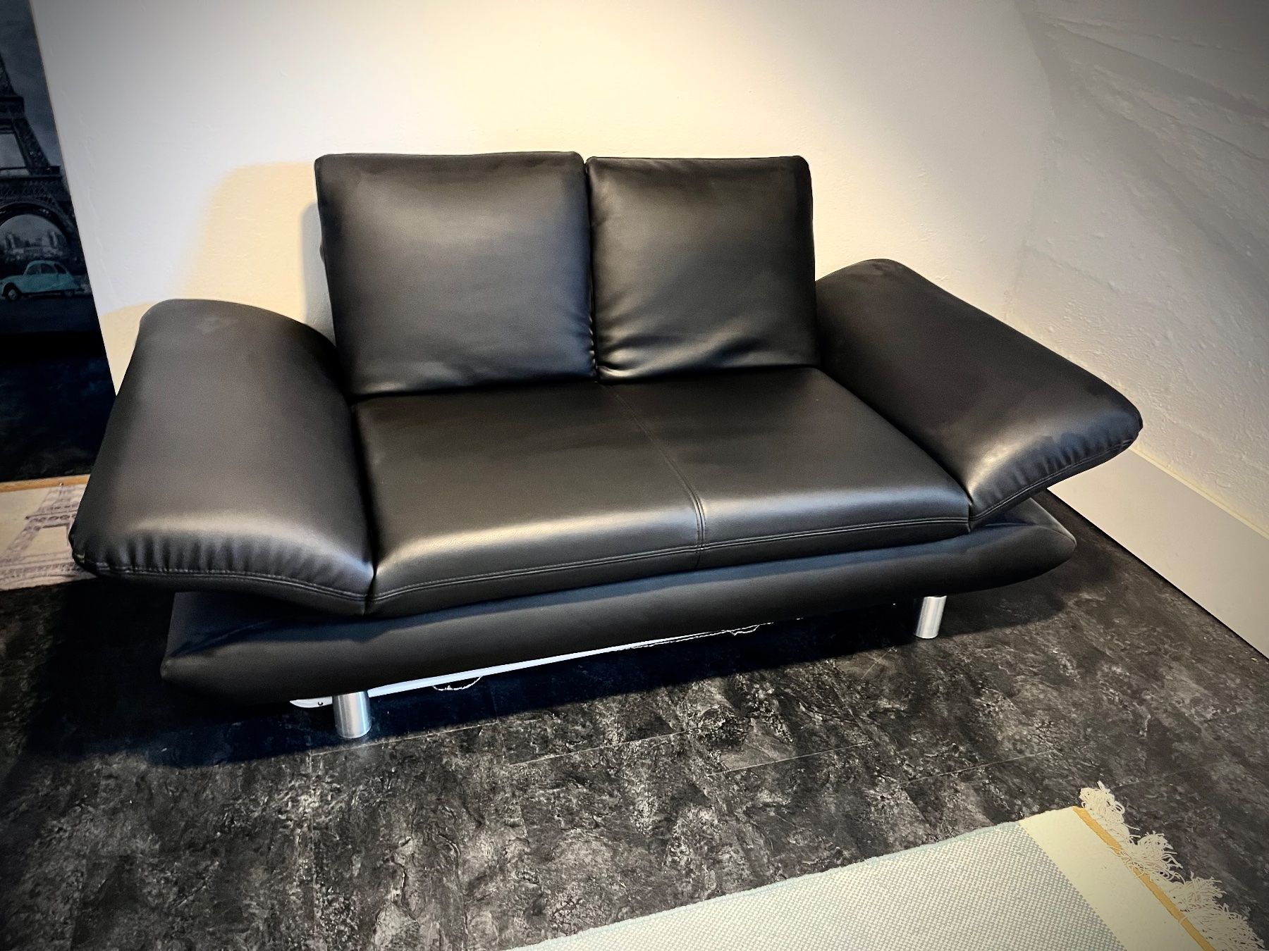 Sofas: Schönes Ledersofa, schwarz – D'occasion à Dulliken par Kuene