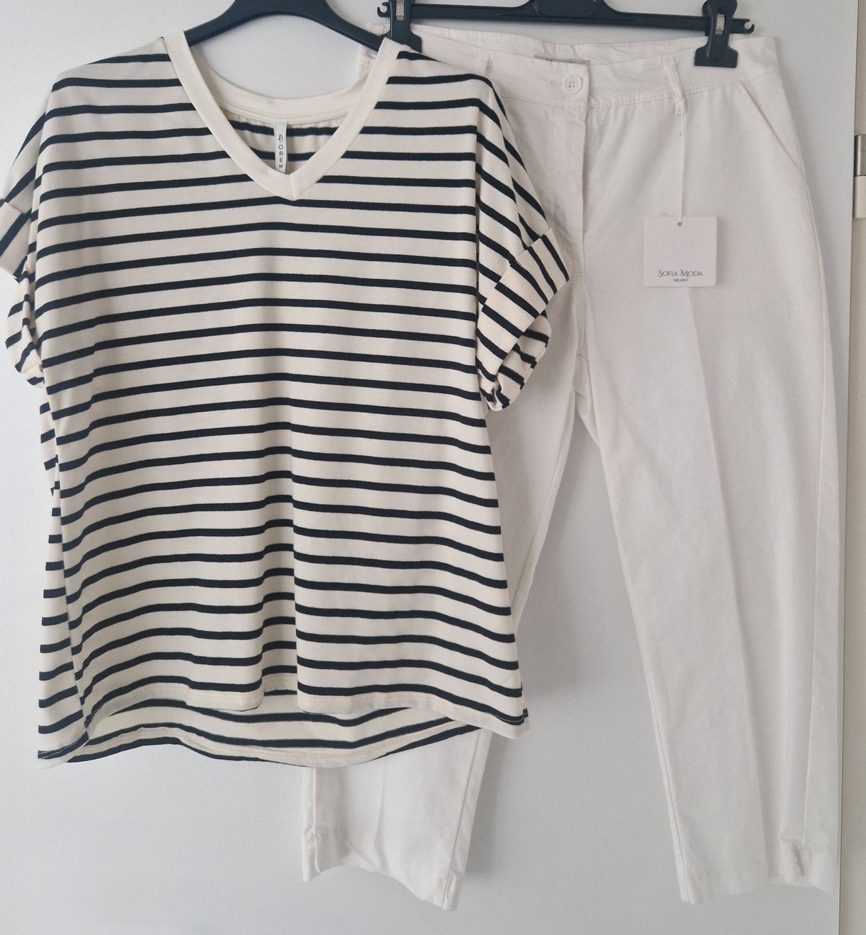 T-shirt: PANTALON +T-SHIRT – Nuovo e nell'imballaggio originale da Camorino venduto da JPHANDMADE1