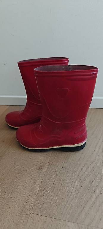 Scarpe per ragazzi: Gummistiefel Gr 27 – Usato da Zürich venduto da ElizavetaT