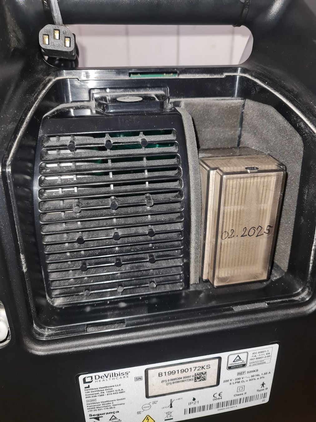 Appareils médicaux: Sauerstoffkonzentrator DeVilbiss Compact 525KS – D'occasion à Degersheim par Tosam_Degersheim 3