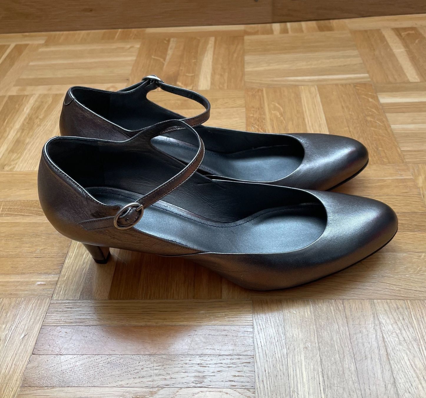 Navyboot Scarpe da donna: Navyboot Schuhe Gr. 41 NEU! – Nuovo e nell'imballaggio originale da Rüfenacht BE venduto da anelesa 2