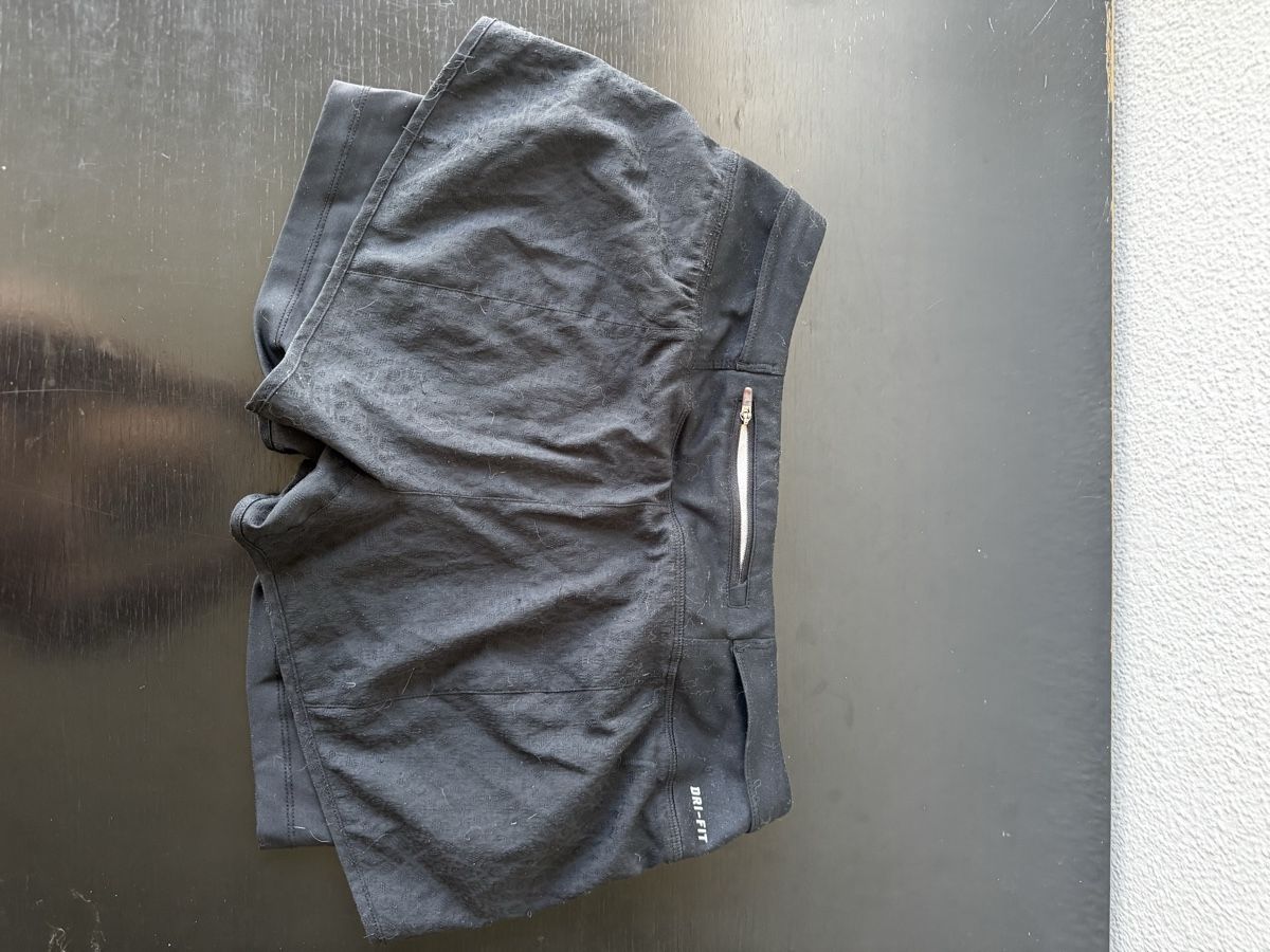 Nike Pantaloni: Nike Running Shorts - Black  – Nuovo (secondo la descrizione) da Zürich venduto da forestF4iry 4