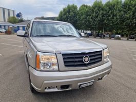 CADILLAC ESCALADE 6.0 V8 4x4  7-Sitzer Jahr 2008 Top Zustand