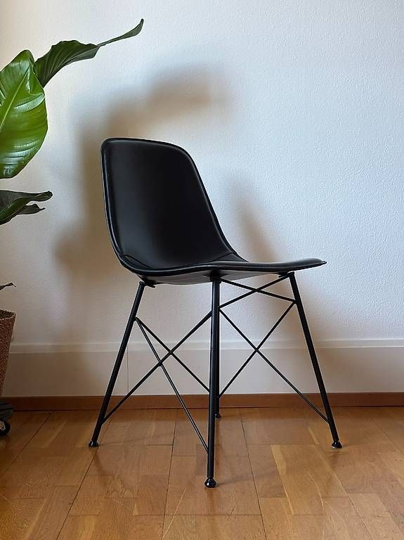 Sedie: Pfister Stühle  – Usato da Zürich venduto da mariya_