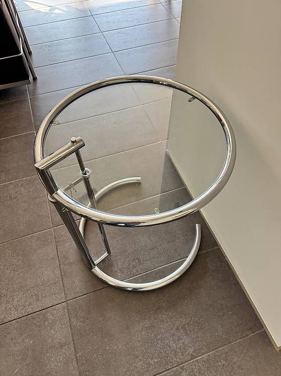 Tavoli: Eileen Gray Beistelltisch – Usato da Tenero venduto da martin410 2
