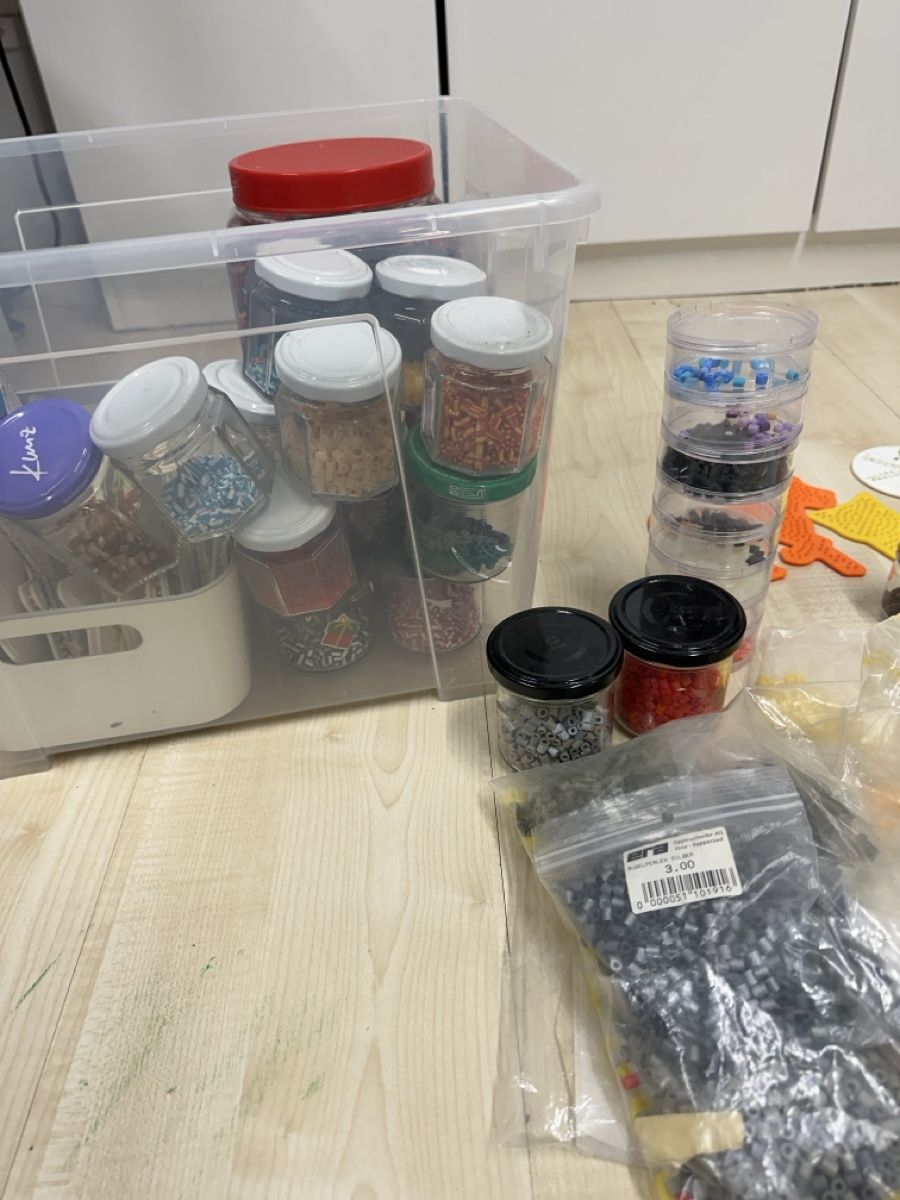 Kit bricolage: Riesige Steckperlen Sammlung – Usato da Birmenstorf AG venduto da MrsMela 1