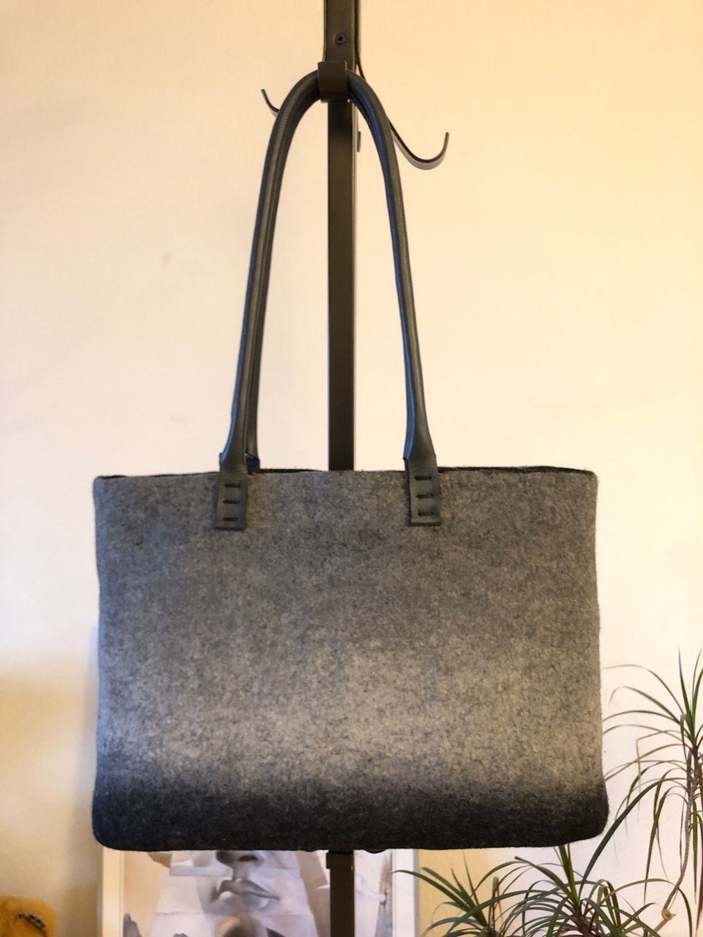 Taschen: Filztasche – Gebraucht aus Zurich von zur_f655