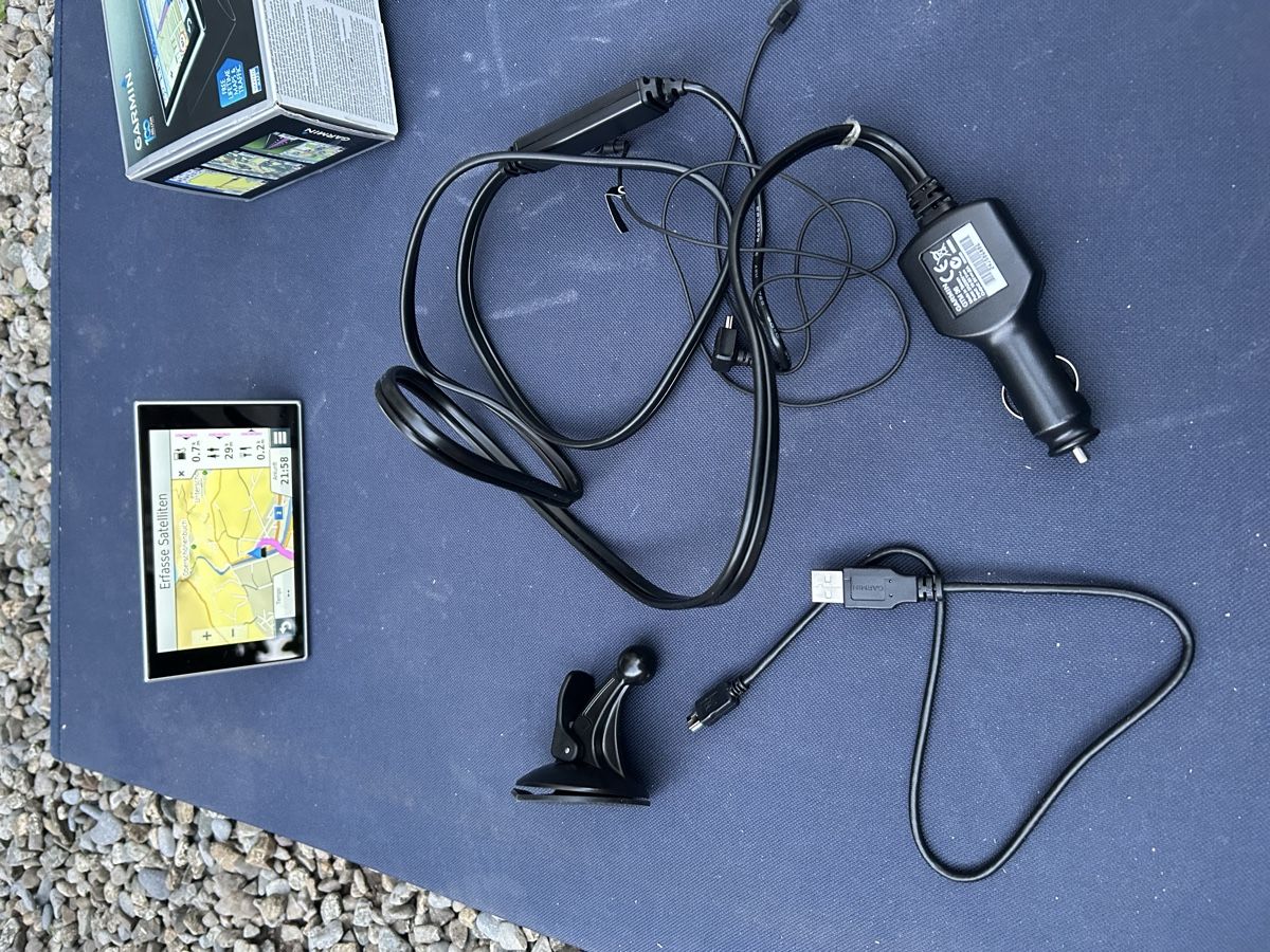 Garmin Navigatori: Garmin nüvi 3597 LMT Navi  – Usato da Ibach venduto da heifla 1