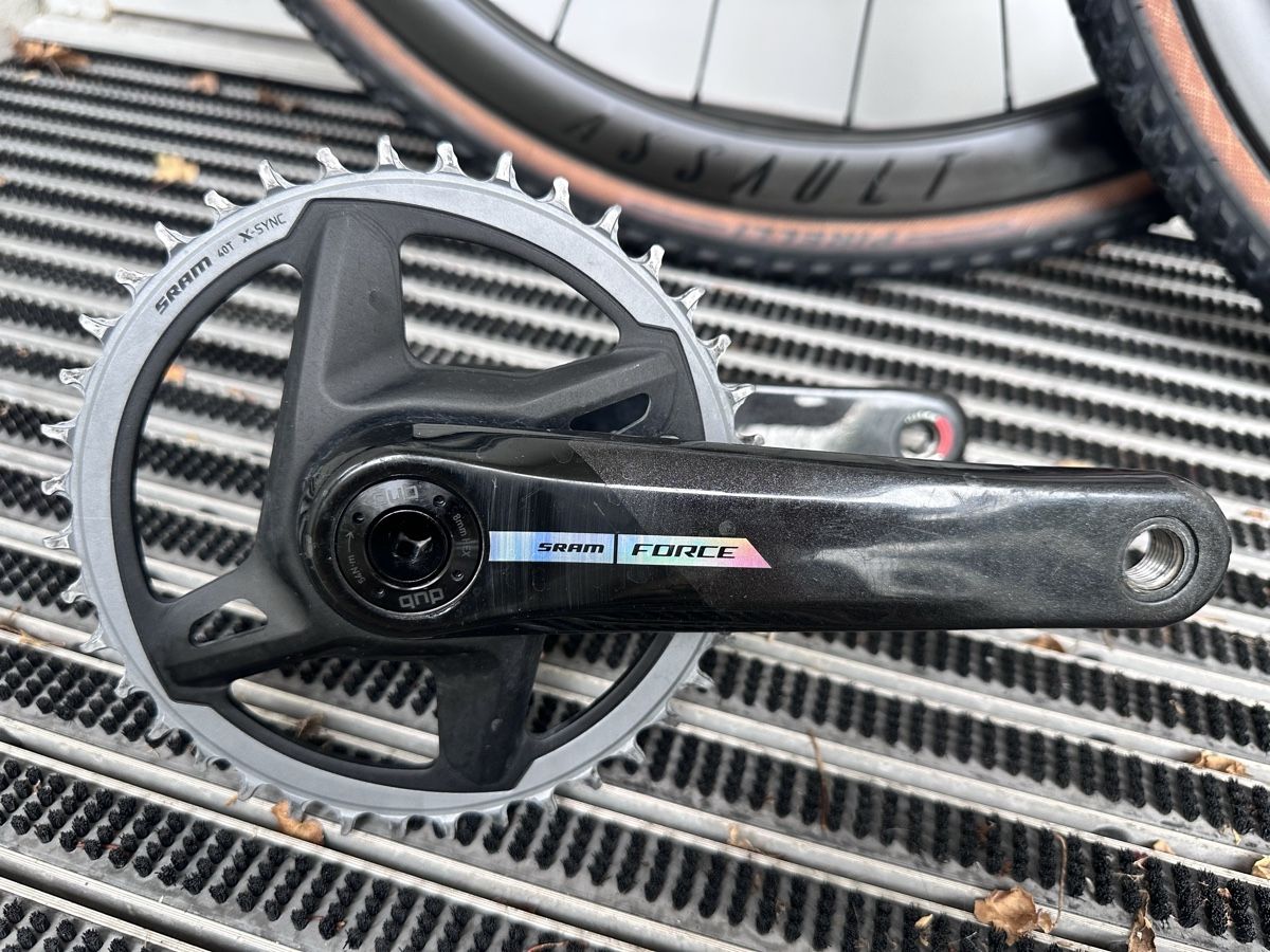 Pezzi di ricambio: SRAM Force 11 Gravel Groupset with Carbon Wheels – Usato da Zürich venduto da David242 3