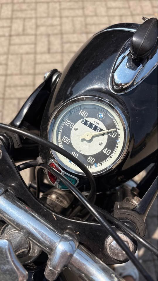 BMW Strasse: BMW R27 – Gebraucht aus Corsier-sur-Vevey von BussardS 2