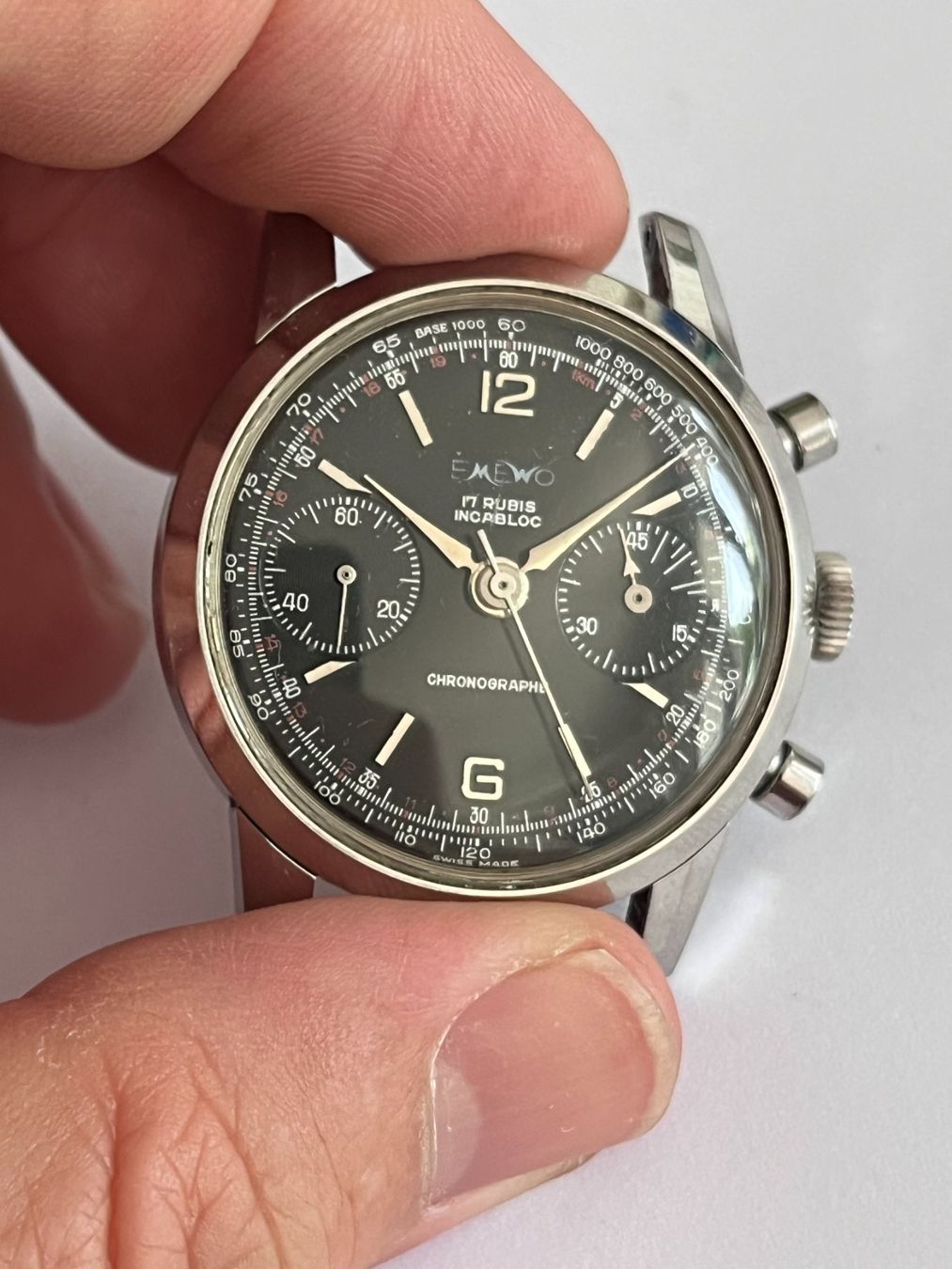 Uhren: Emewo Chronograph Vintage – Gebraucht aus Worblaufen von chronyves 3