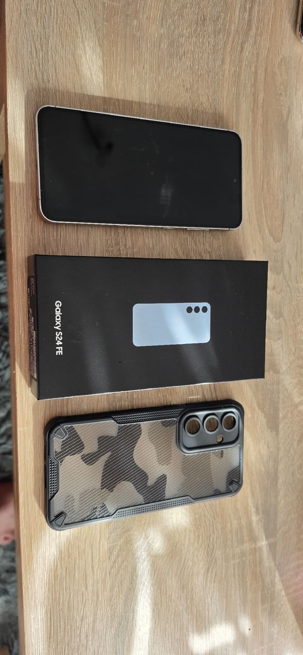 Samsung Handys / Smartphones: samsung galaxy S24 FE – Neu (gemäss Beschreibung) aus Farvagny-le-Grand von stephy06 3