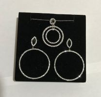 Halskette mit Anhänger und Creolen Ohrringe, Silber 925