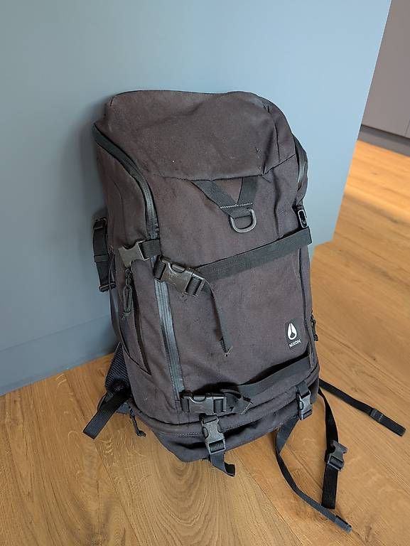 Zaini: Nixon Hauler Rucksack II – Usato da Burgdorf venduto da gug_75f5