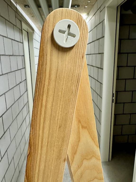 Garderobe: Schöne Garderobe im nordischen Stil – Gebraucht aus Bern von Kingfisher 3