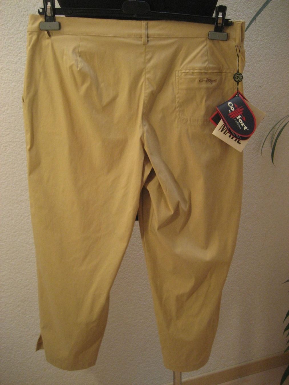 Pantalons: Pantalon Chervo taille 48, neuf – Neuf avec emballage d'origine à Delémont par marryb 2