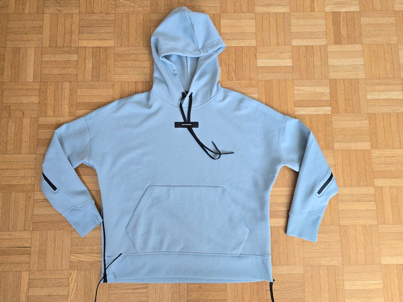 Maglioni & Felpe: On Running Hoodie Damen Gr. S  Kapuzenpullover – Usato da Wallisellen venduto da theblacksheep