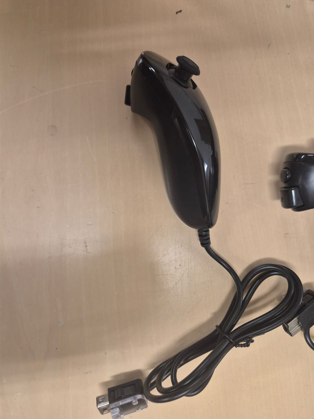 Controller: 2x Nunchuk  für Wii Console Controller Schwarz  – Usato da Tuggen venduto da Zweitechanceboutique 1