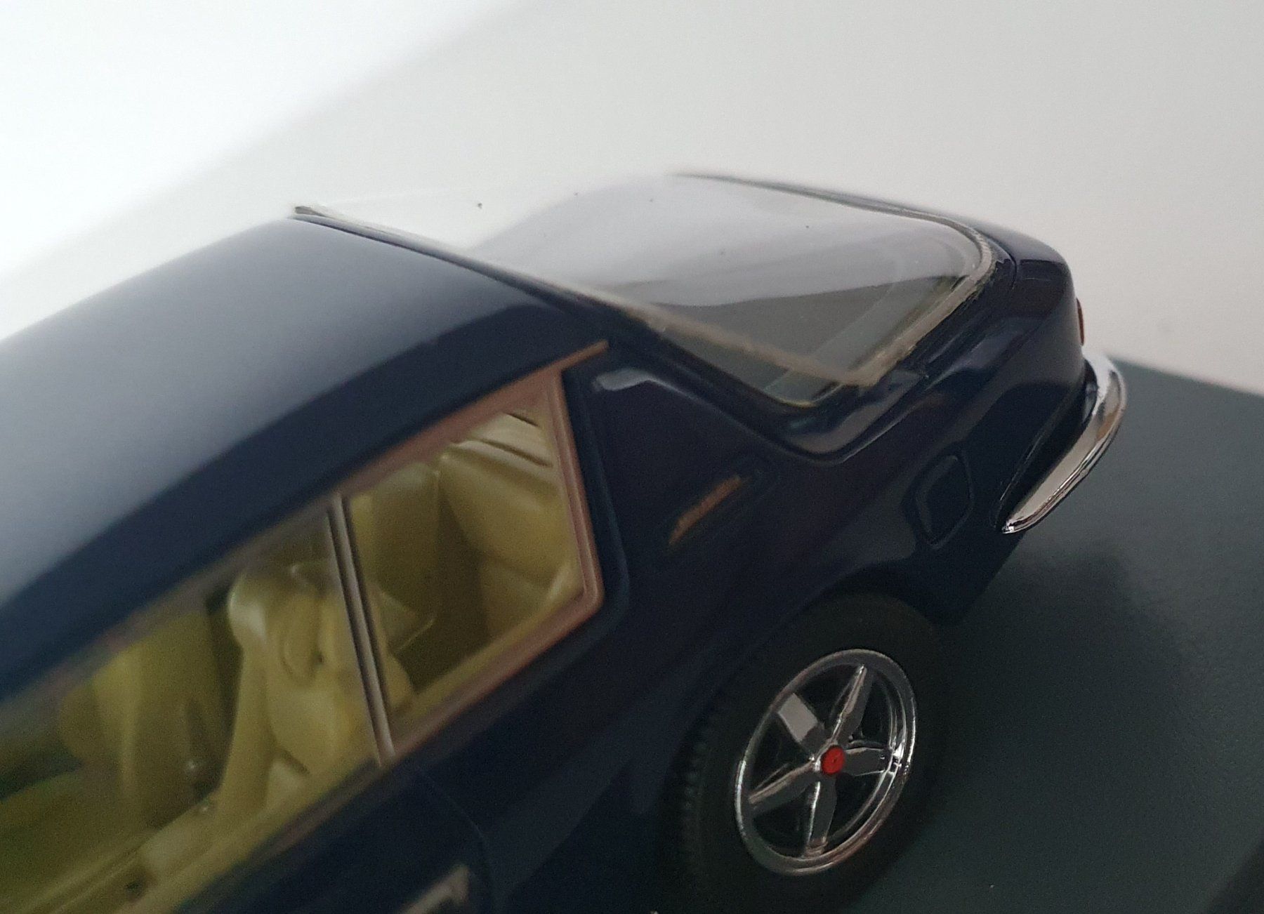 Jensen Modellini d'auto: Jensen interceptor SIII 1/43 NEO – Difettoso da St-Barthélemy VD venduto da titeuf5 1