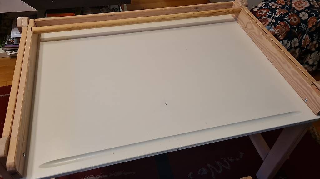 Scrivanie: Bureau pour enfant  – Usato da Corsier venduto da anflon 1