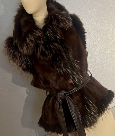 Pièce d'exception Vintage  Gilet manches fourrure véritable