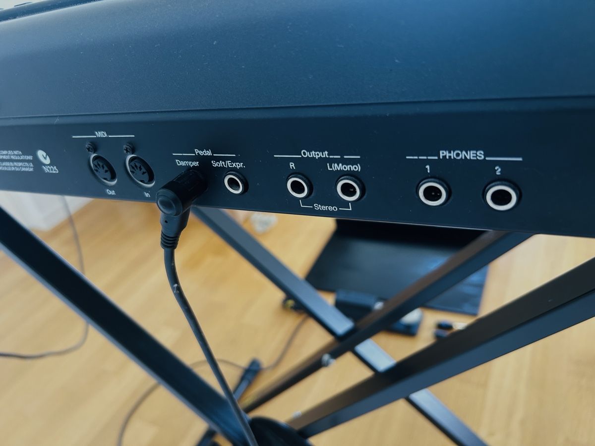 Roland Musikinstrumente: Digitales Klavier, Roland RD 150 E-Piano – Gebraucht aus Rapperswil SG von so__lga 4