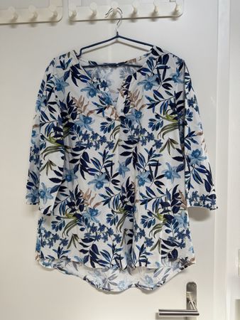 Baumwoll Bluse mit Blumenmuster