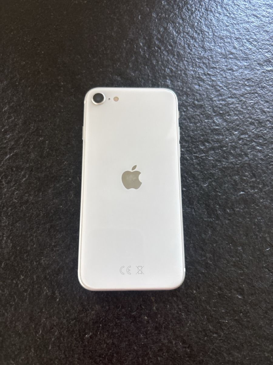 Apple Handys / Smartphones: IPhone SE 128GB – Gebraucht aus Appenzell von Tanja222 1