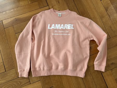 Lamarel THE CLASSICS CLUB SWEATER
