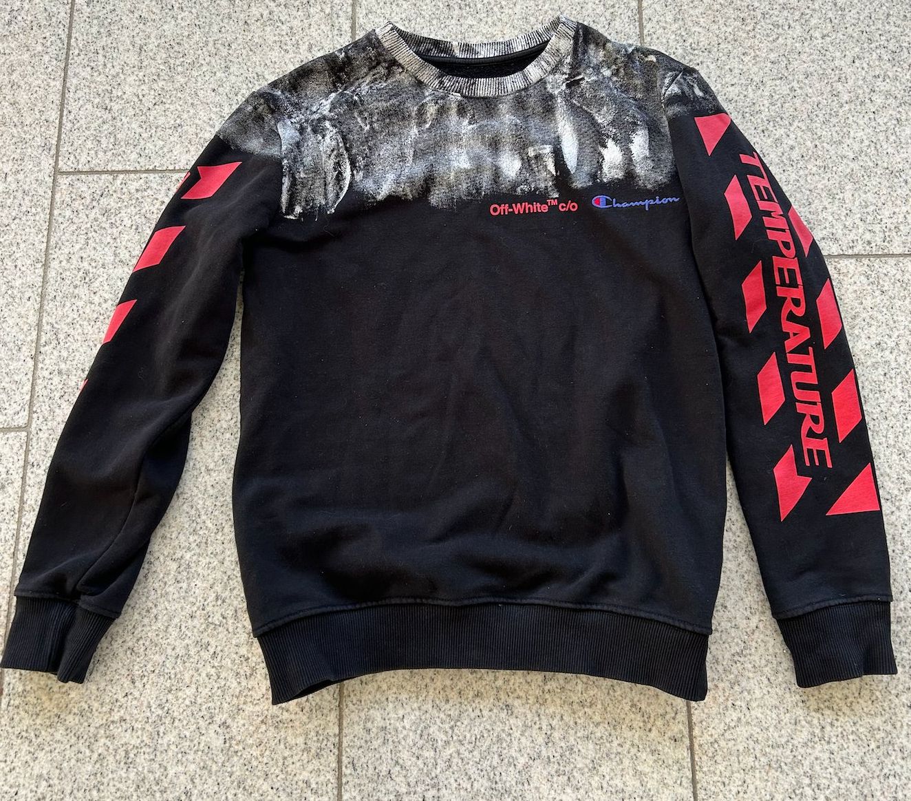 Pullover & Sweatshirts: Off White Pullover Kooperation Champion Grösse S – Gebraucht aus Thalwil von Baboo010 2