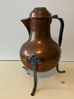 Antike Kupferkanne drei Füsse DEKO ca. 32cm hoch, verbeult