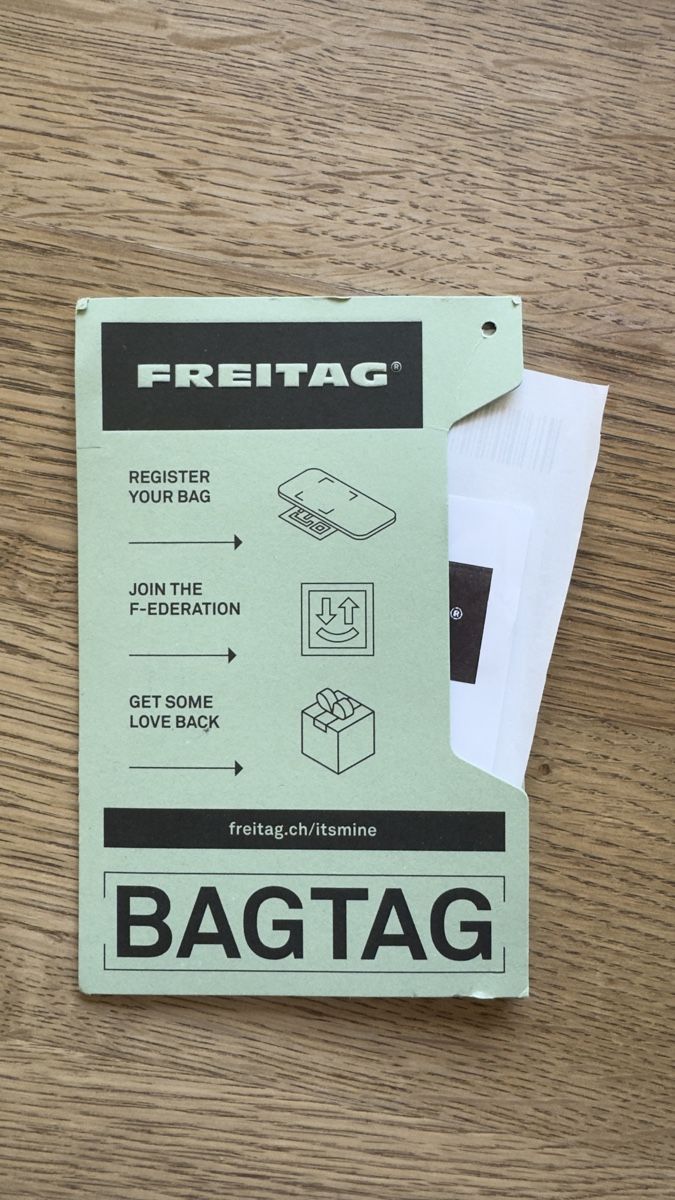 Freitag Zaini: FREITAG Clapton F155 – Nuovo (secondo la descrizione) da Lausanne venduto da dor_lnv8 7