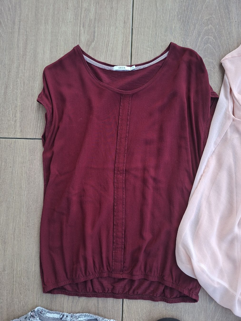 Lotti di vestiti: 7 Blusen und 3/4 Shirts – Usato da Kriens venduto da Ricobaby 1