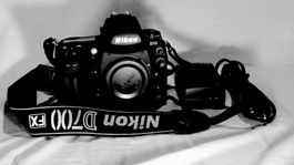 Nikon D700 Body – Legendäre Vollformat-DSLR (Kultstatus!)