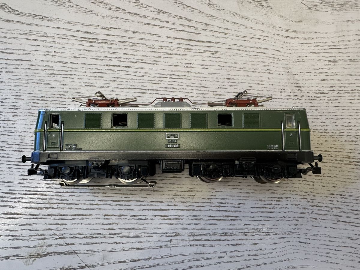 Märklin Modellini di ferrovie: Märklin 3036 ÖBB BR 1141 – Usato da Lupsingen venduto da New-Haven 2