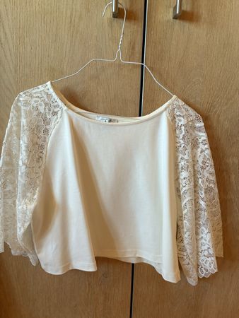 Cropped Top weiss mit Spitze Gr S