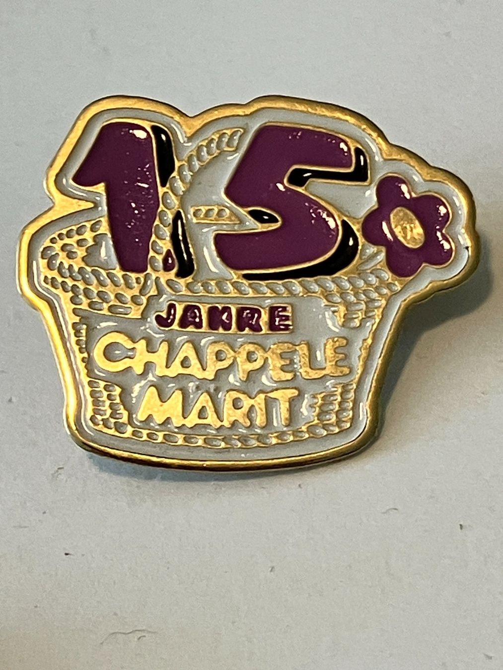 Placchette & Badge: 1 Pin Chappele Märit - 15 Jahre – Usato da Basel venduto da djwwpp