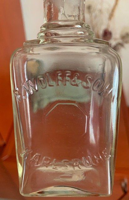Caraffe: 2 antike Glasgefässe mit geschliffenen Stopfen ca. 1930 – Usato da Gundetswil venduto da Egro100 7
