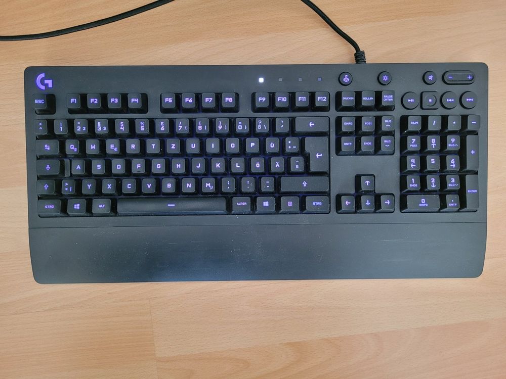 Logitech G213 Tastatur | Kaufen auf Ricardo
