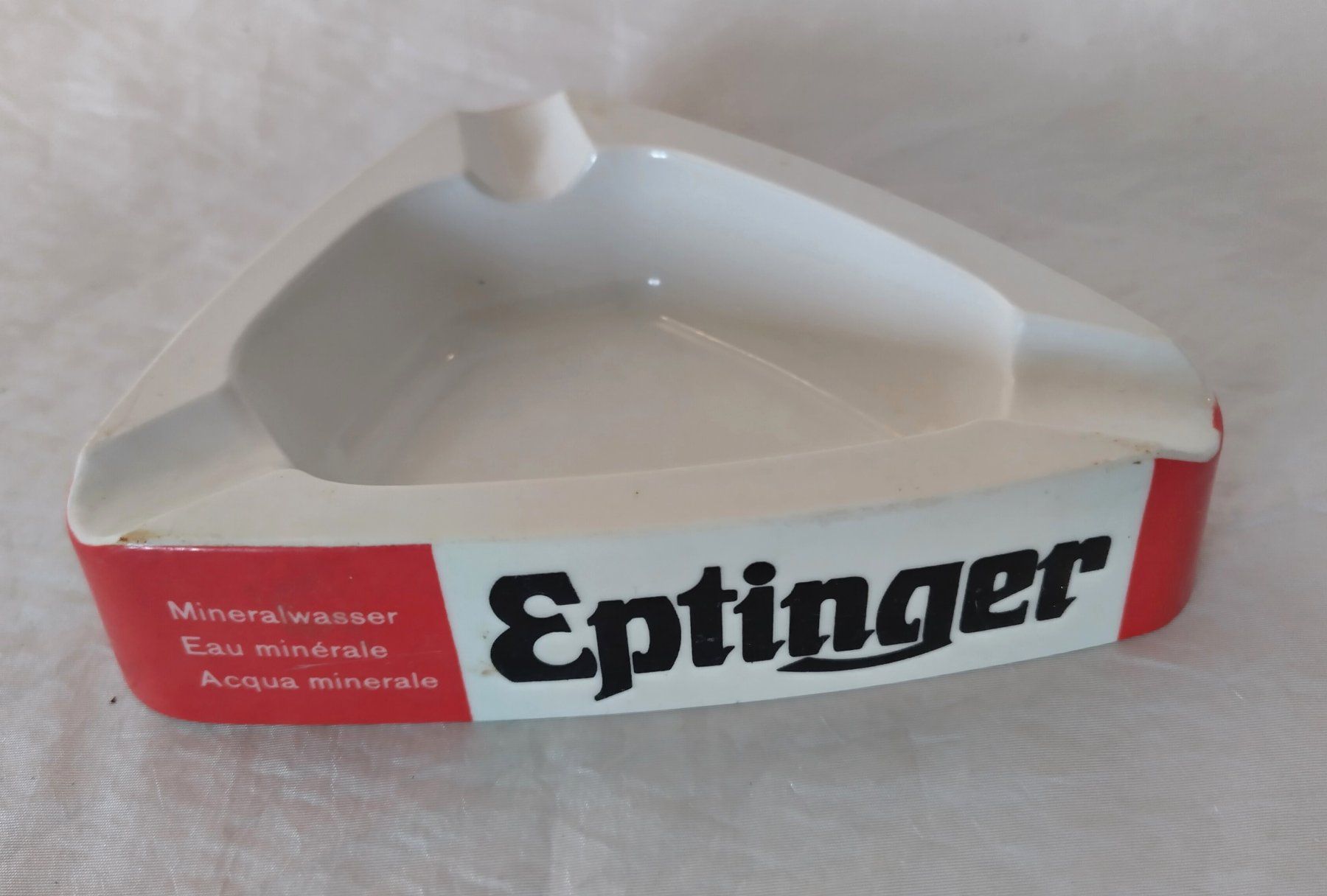 Ornamin Aschenbecher: Eptinger Ornamin Aschenbecher ab Fr. 14.- – Gebraucht aus Bellach von JingleJerry