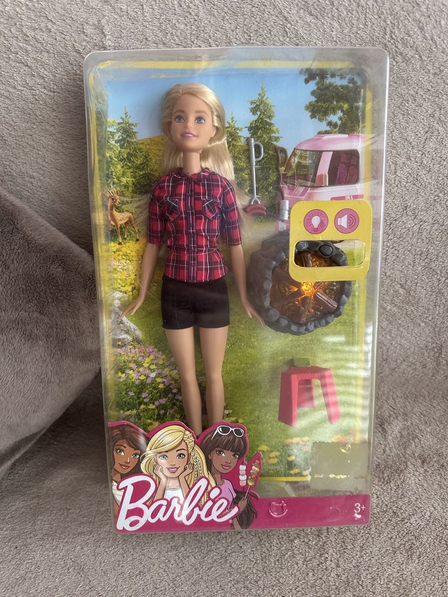 Bambole: Campfire Barbie 2016 – Usato da Herbriggen venduto da Sehrazade