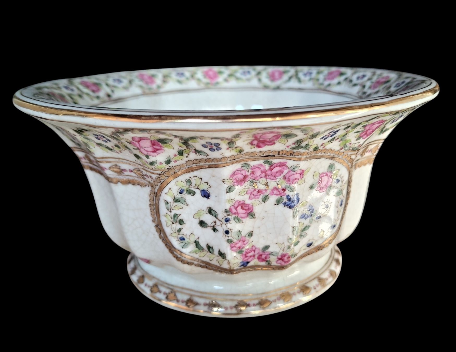 Coupes: Cachepot in Ceramica Finemente Decorata a Rose e Oro. – D'occasion à Lugano par fbo_82wg 1
