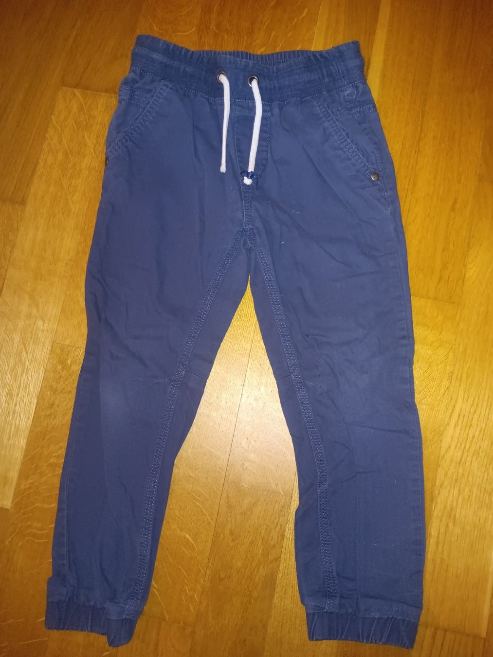 Lotti & Set di vestiti: Diverse Kinder Kleider , Gr. 110 – Usato da Gelterkinden venduto da ram_5vkp 2