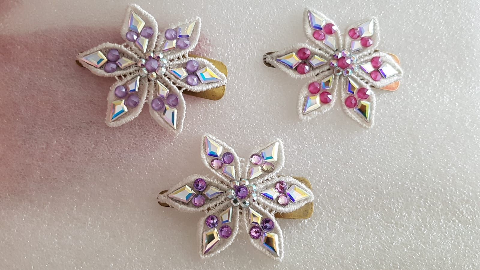 Haarschmuck: Haarspange Blume,Swarovski Steine. – Neu (gemäss Beschreibung) aus Zürich von ata_c8nh 2