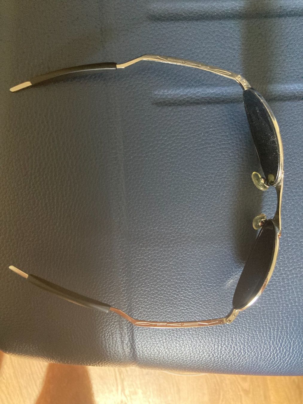 Oakley Occhiali & Lenti: Vintage Oakley – Usato da Biel/Bienne venduto da 142_w9ds 4