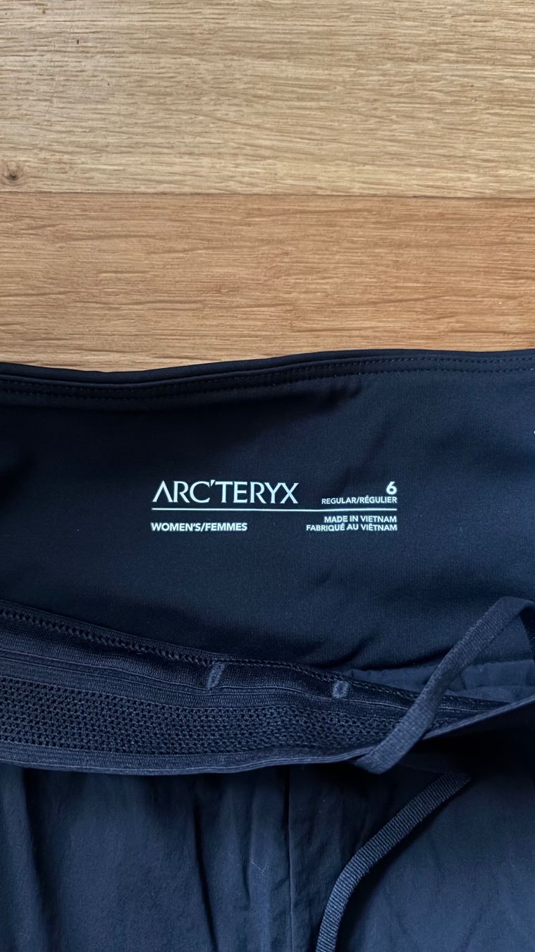 Arcteryx Hosen: Arc'teryx Winter Trail Pants – Neu (gemäss Beschreibung) aus Zürich von stwl 2