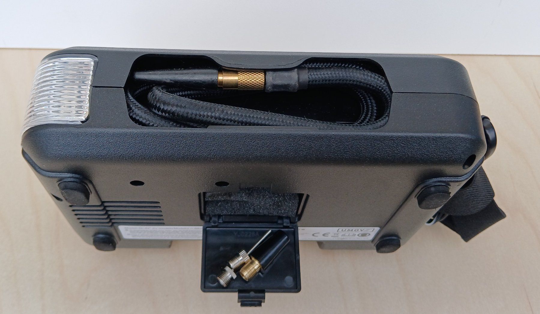 Kompressoren: Kompressor Digital für Autoreifen – Gebraucht aus Tegna von Djembe45 1