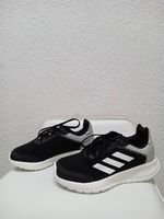 -50%    Chaussure - Adidas - taille 34