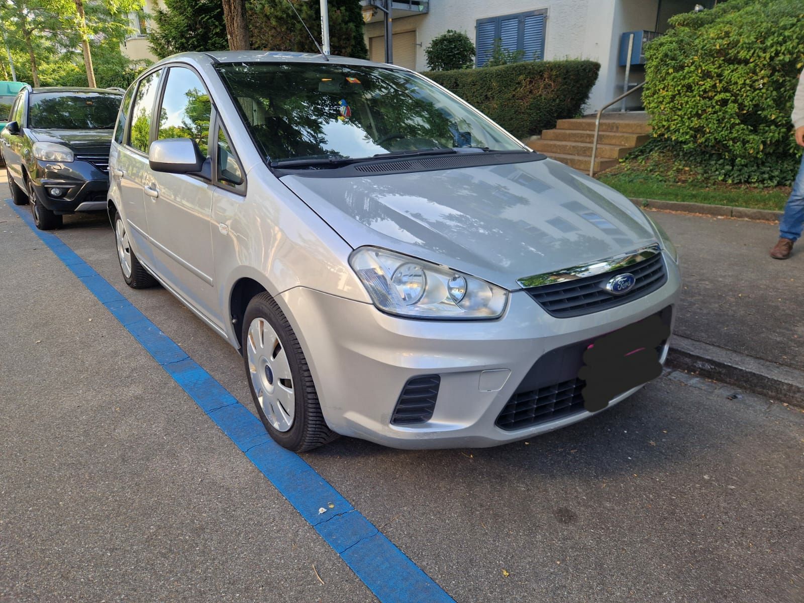 Ford Autos: Ford Focus C-Max 2.0i 16V – Neu (gemäss Beschreibung) aus Zürich von zara34 1